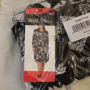 Women's Black and White Crepe Dress from Well Worn Size Medium